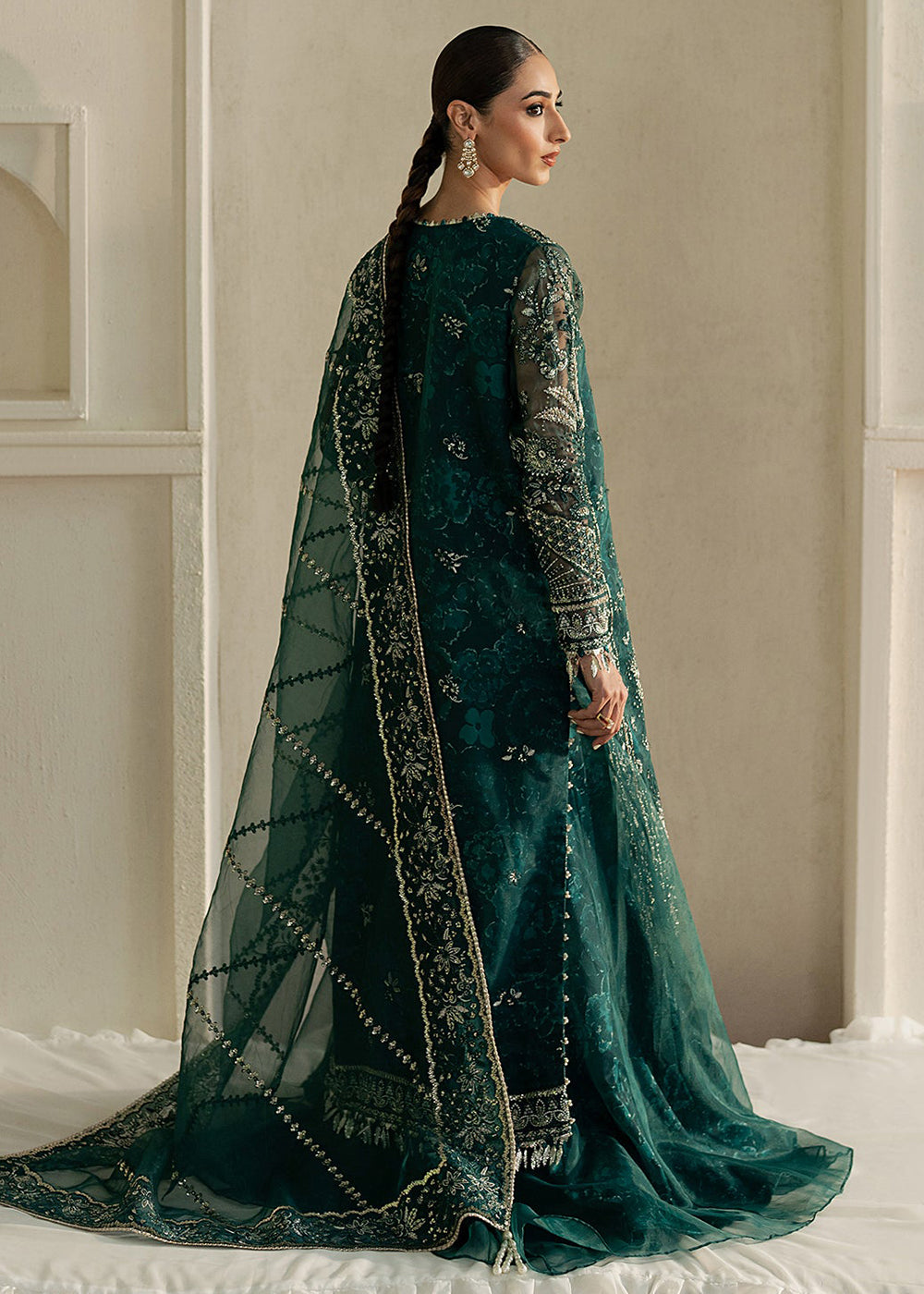 Buy Now Pehli Nazar Festive Formals '25 by Ayzel | Nazrana Online in USA, UK, Canada, France, Italy, Germany, Sweden, Greece, Spain, UAE & Worldwide at Empress.