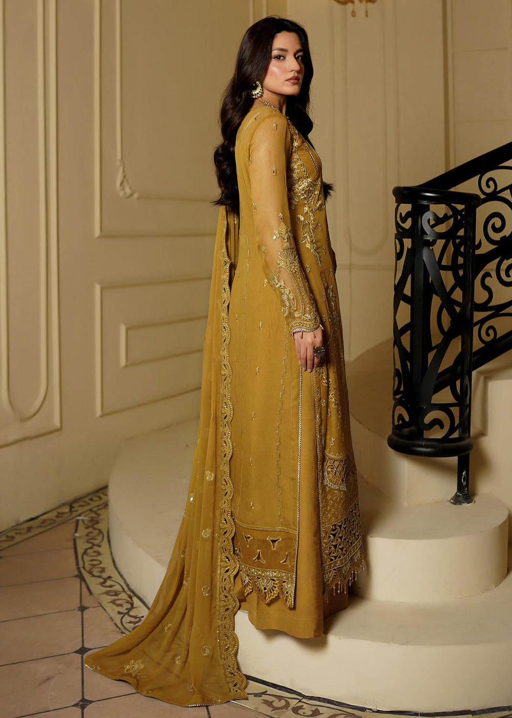 Buy Now Aarzu Luxury Formals '25 by Maryam's | Nyra Online in USA, UK, Canada, France, Italy, Germany, Qatar, UAE, Singapore & Worldwide at Empress Clothing.