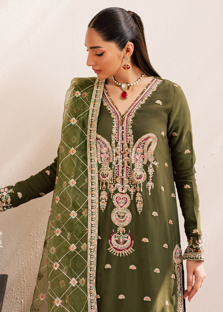 Buy Now Suave Luxury Formals '25 by Emaan Adeel | ORAYA Online in US, UK, Canada, Germany, Italy, Austria, France, Denmark, UAE & Worldwide at Empress Clothing.