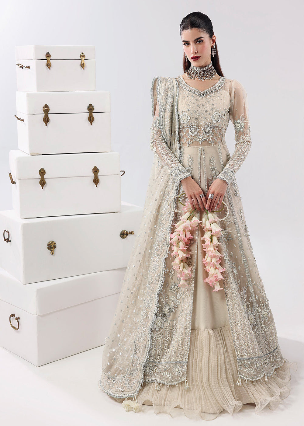 Buy Now L'amore Luxury Handwork Edit '25 by Sardinia | Pearl Mist Online in US, UK, Canada, France, Italy, Germany, Sweden, Greece, UAE & Worldwide at Empress.