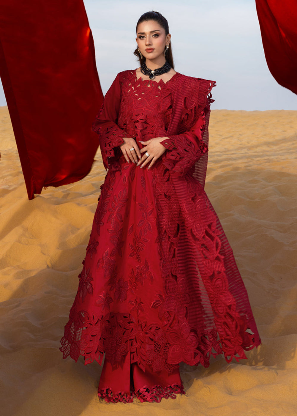 Buy Now Premium Luxury Lawn '26 by Rang Rasiya | RAMEEN Online in US, UK, Canada, France, Italy, Germany, Greece, Sweden, Africa, Qatar & Worldwide at Empress.