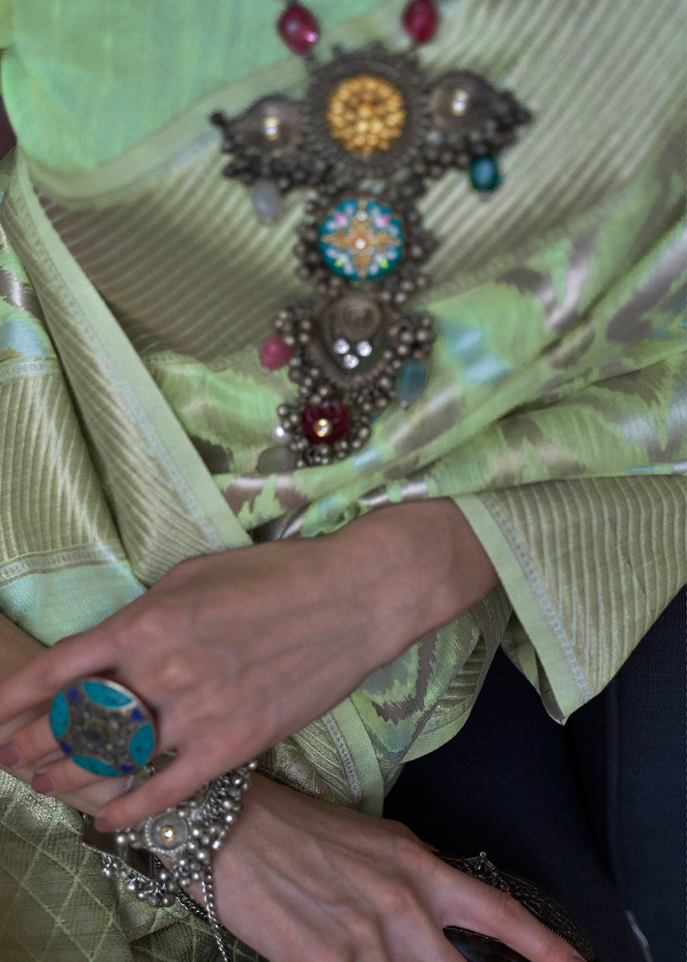 Shop Now Astonishing Pastel Green Zari Weaving Linen Designer Saree from Empress Clothing in USA, UK, Canada & Worldwide. 