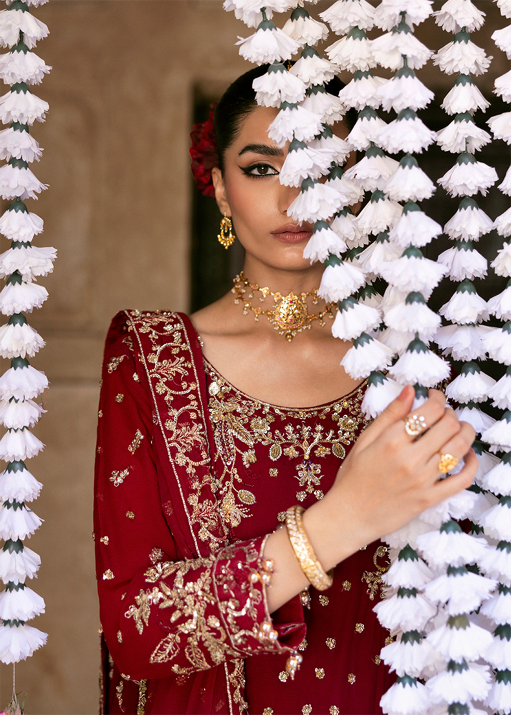 Buy Now The Empress Wedding Formals '25 by Emaan Adeel | ROSMYN Online in USA, UK, Canada, France, Italy, Germany, Qatar, UAE & Worldwide at Empress Clothing.