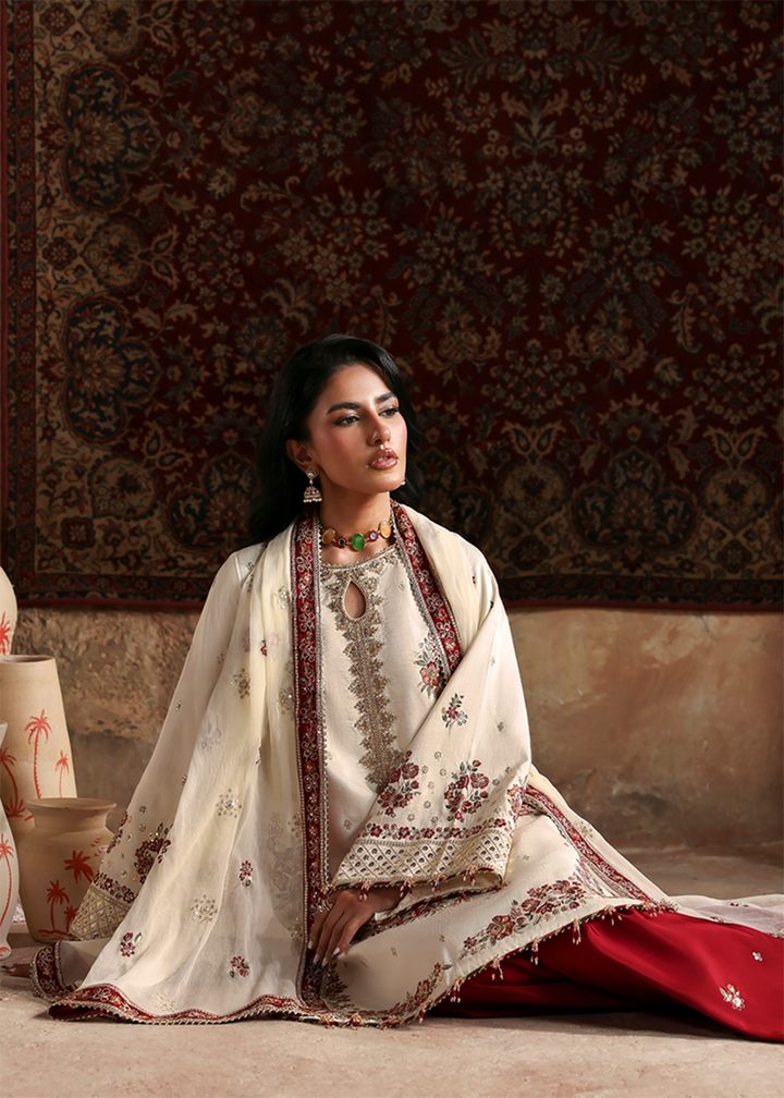 Afsana e Silk Formals '25 by Emaan Adeel | RUKHSAR