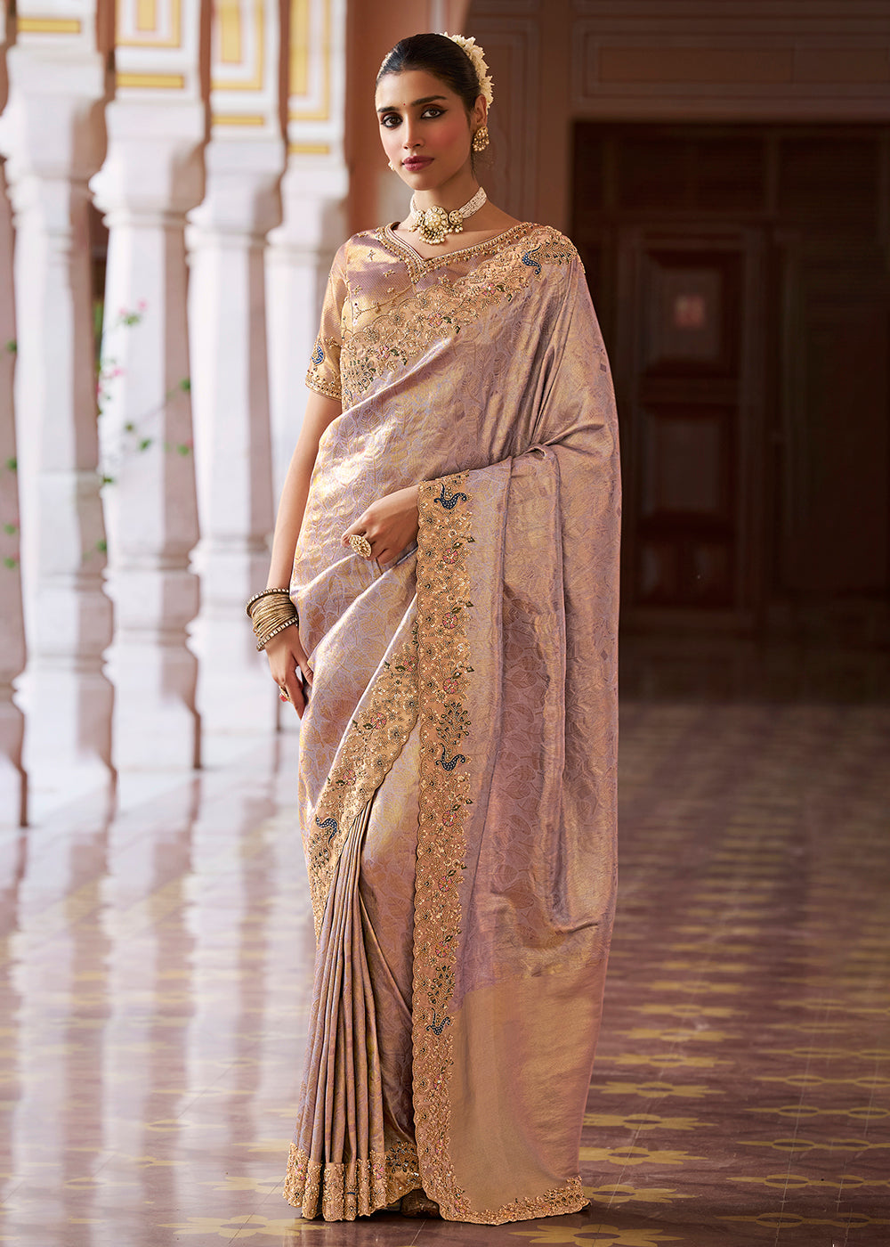 Buy Now Premium Lavender Kanjivaram Soft Silk Wedding Wear Saree Online in US, UK, Canada, France, Germany, Denmark, Sweden, Austria, UAE & Worldwide at Empress.