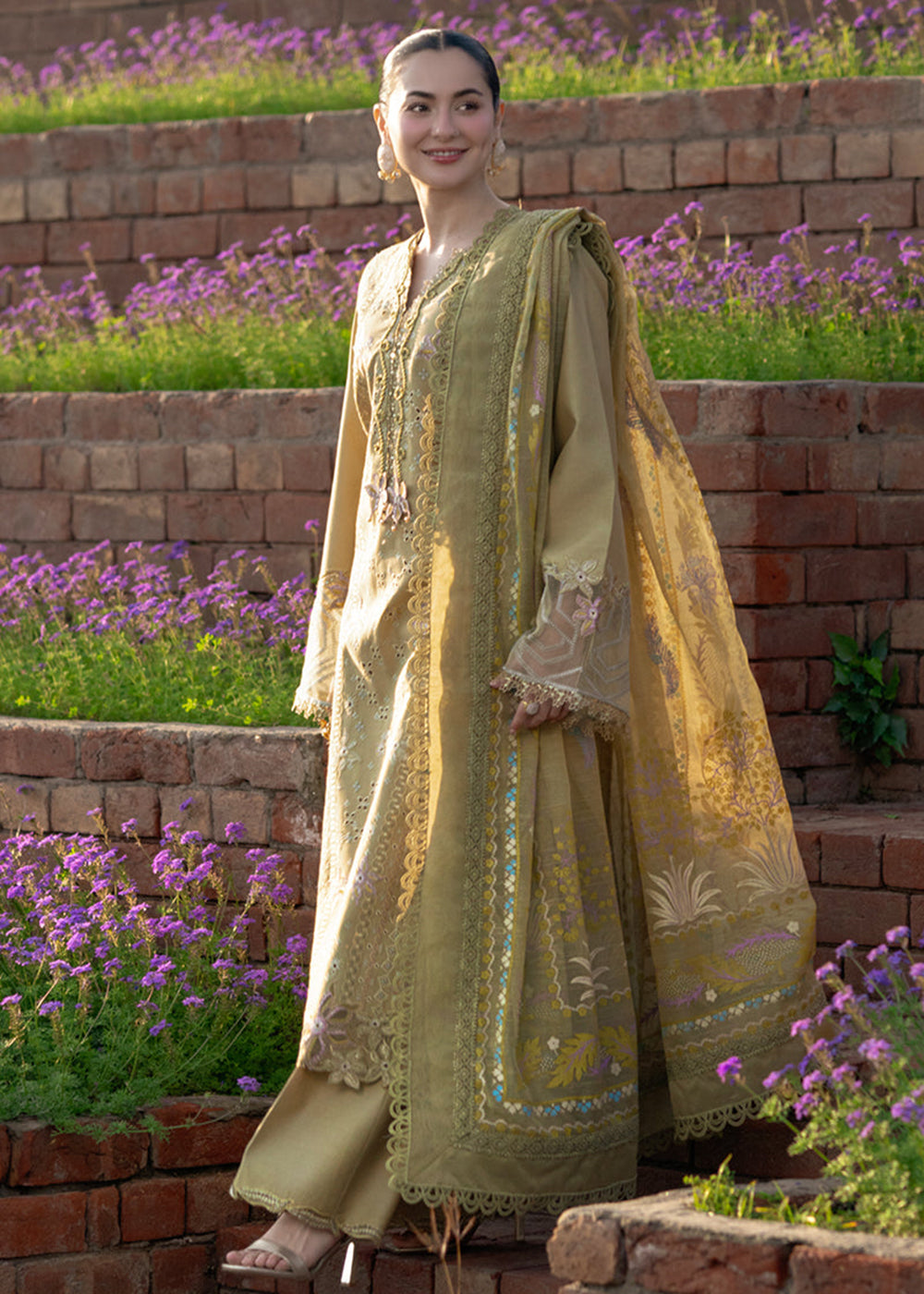 Luxury Eid Collection '26 by Rang Rasiya | Raha