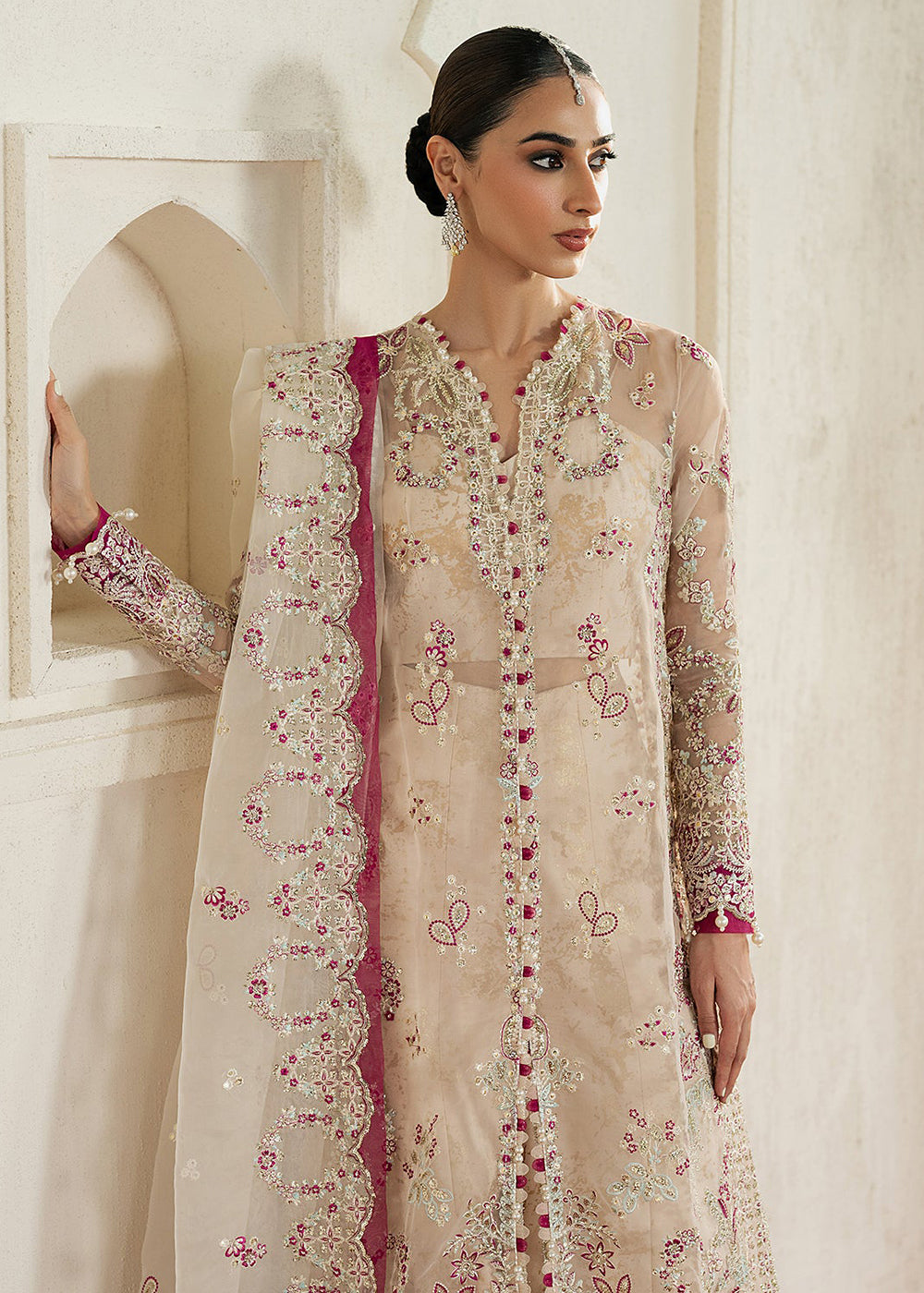 Buy Now Pehli Nazar Festive Formals '25 by Ayzel | Rangrez Online in USA, UK, Canada, France, Italy, Germany, Sweden, Greece, Spain, UAE & Worldwide at Empress.