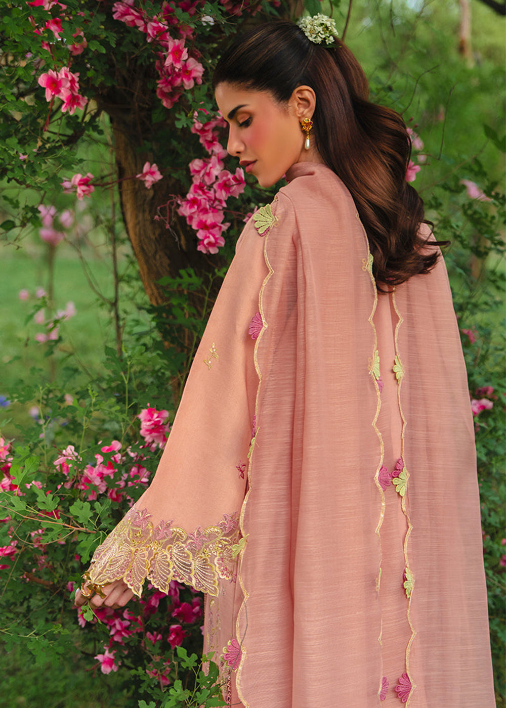 Buy Now Luxury Eid Collection '26 by Rang Rasiya | Rania Online in US, UK, Canada, France, Greece, Germany, Ireland, Sweden, Denmark, UAE & Worldwide at Empress.