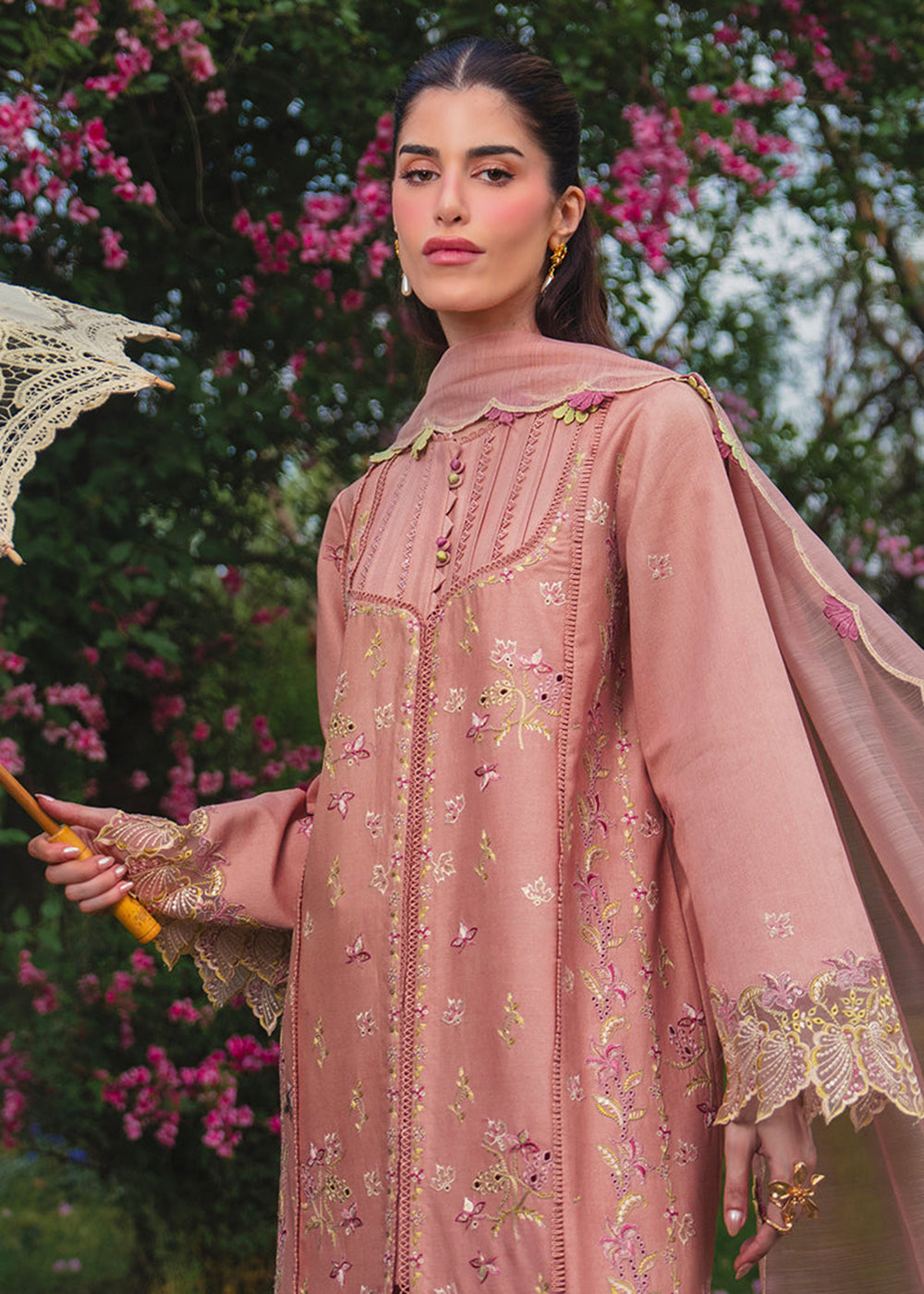 Buy Now Luxury Eid Collection '26 by Rang Rasiya | Rania Online in US, UK, Canada, France, Greece, Germany, Ireland, Sweden, Denmark, UAE & Worldwide at Empress.