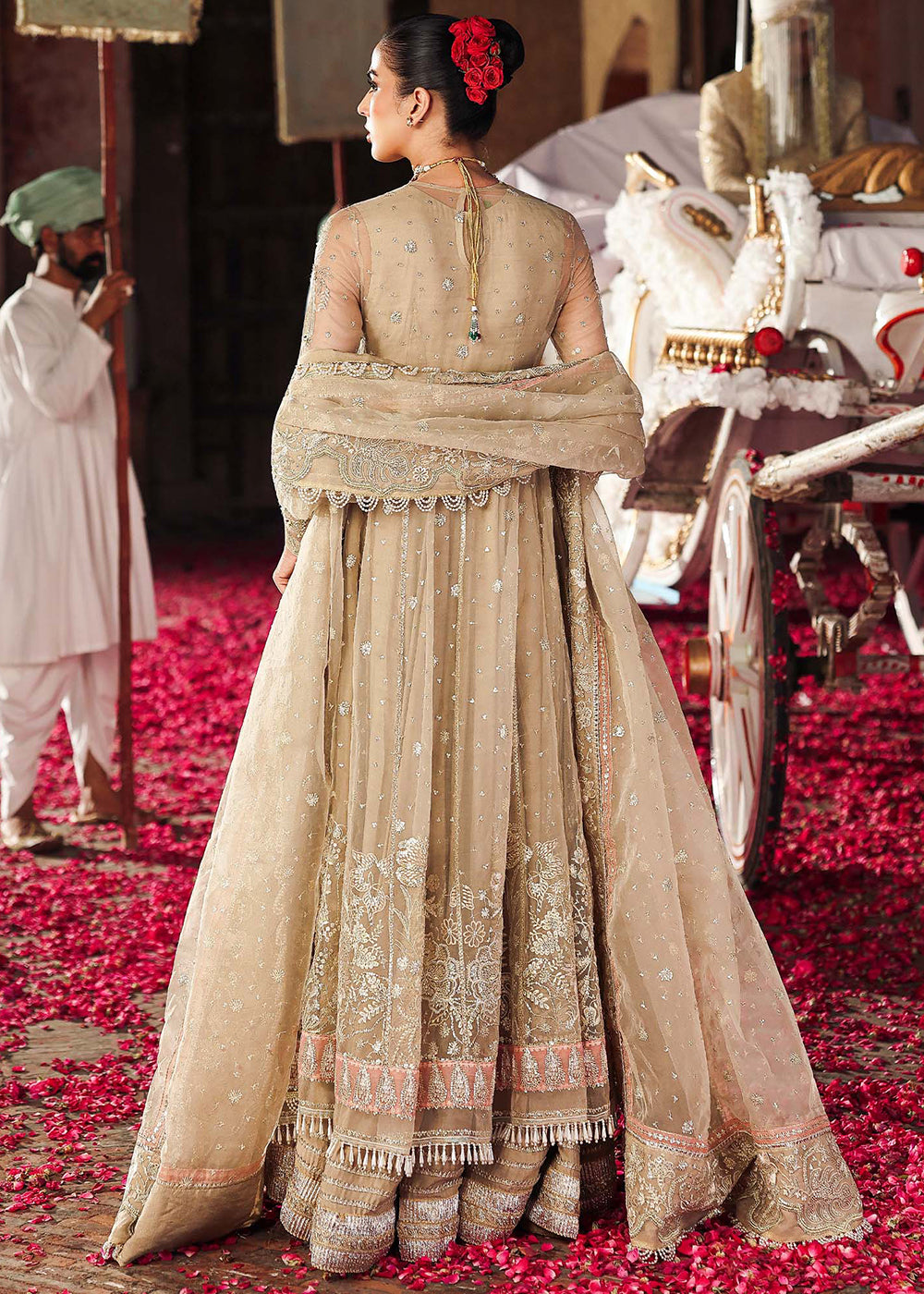 Buy Now Veere Di Wedding Brides Edit '25 by Sardinia | SAHIBA Online in US, UK, Canada, Greece, Germany, Ireland, Italy, Greece, Sweden & Worldwide at Empress.