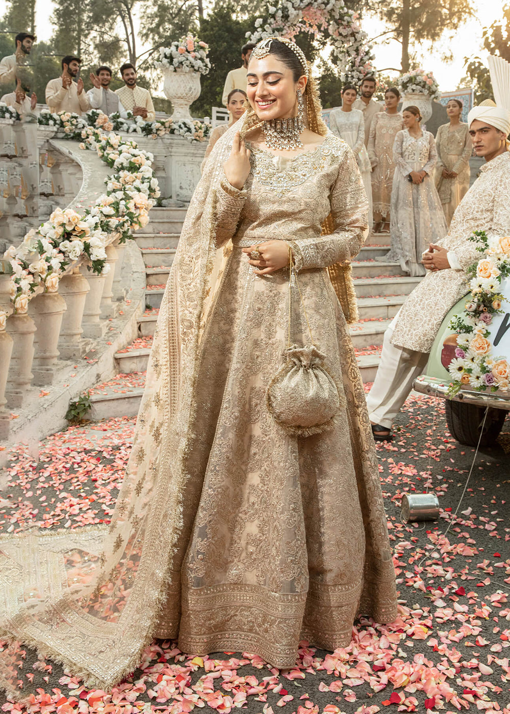 Buy Now Gold Pakistani Maxi Dress | Imrozia Serena Mehram Brides '23 | SB-16 - TARAB Online in USA, UK, Canada & Worldwide at Empress Clothing.
