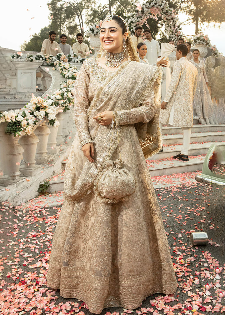 Buy Now Gold Pakistani Maxi Dress | Imrozia Serena Mehram Brides '23 | SB-16 - TARAB Online in USA, UK, Canada & Worldwide at Empress Clothing.