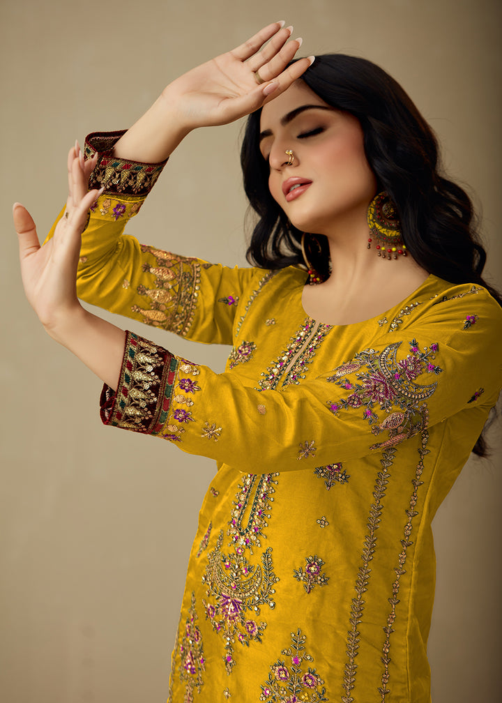Buy Now Bright Yellow Organza Embroidered Traditional Salwar Kameez Online in USA, UK, Canada, Germany, Australia & Worldwide at Empress Clothing. 