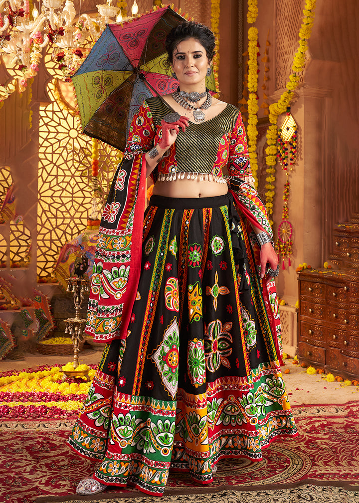 Buy Now Black Organic Cotton Navratri Wear Chaniya Choli Online in US, UK, Canada, France, Germany, Italy, Singapore, UAE & Worldwide at Empress Clothing.