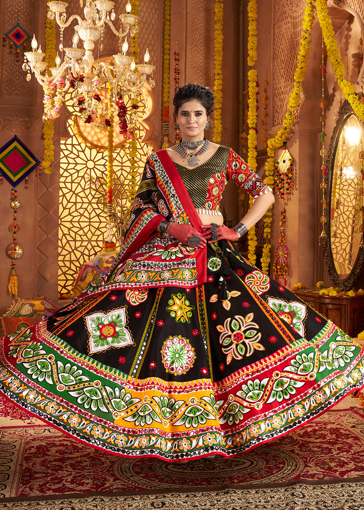 Buy Now Black Organic Cotton Navratri Wear Chaniya Choli Online in US, UK, Canada, France, Germany, Italy, Singapore, UAE & Worldwide at Empress Clothing.