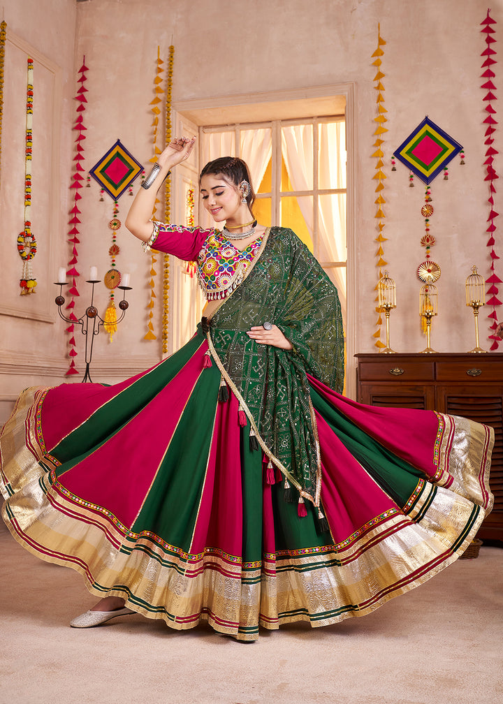 Buy Cotton Chaniya Choli in Green & Red for Navratri Online in US, UK, Canada, France, Germany, Italy, Singapore, Austria, UAE, Denmark & Worldwide at Empress.