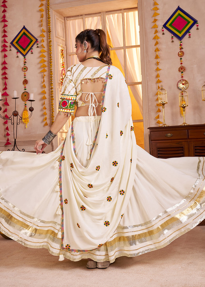 Buy Cotton Chaniya Choli in White for Navratri Online in US, UK, Canada, France, Germany, Italy, Singapore, Austria, UAE, Denmark & Worldwide at Empress.