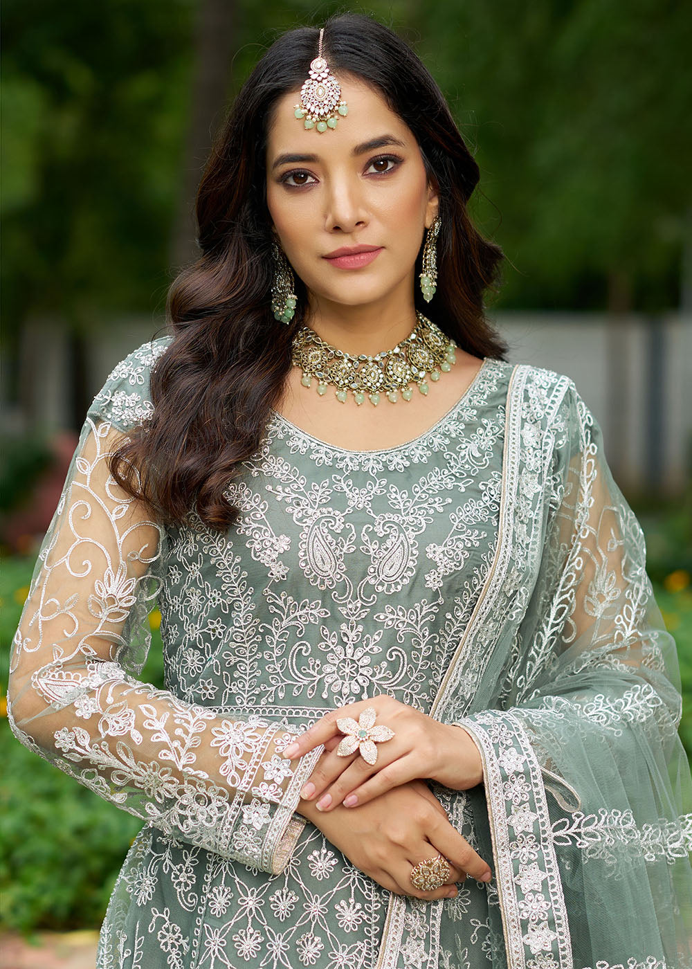 Buy Now Beautiful Green Front & Back Work Wedding Anarkali Suit Online in USA, UK, Sweden, Denmark, Greece, Germany, Canada, Austria & Worldwide at Empress.