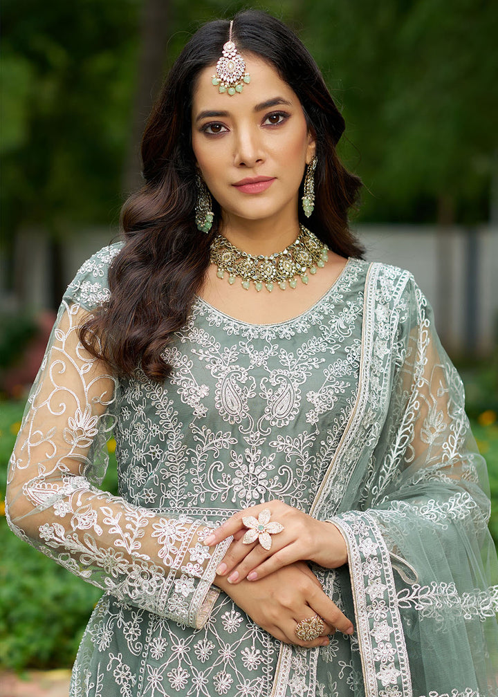 Buy Now Beautiful Green Front & Back Work Wedding Anarkali Suit Online in USA, UK, Sweden, Denmark, Greece, Germany, Canada, Austria & Worldwide at Empress.