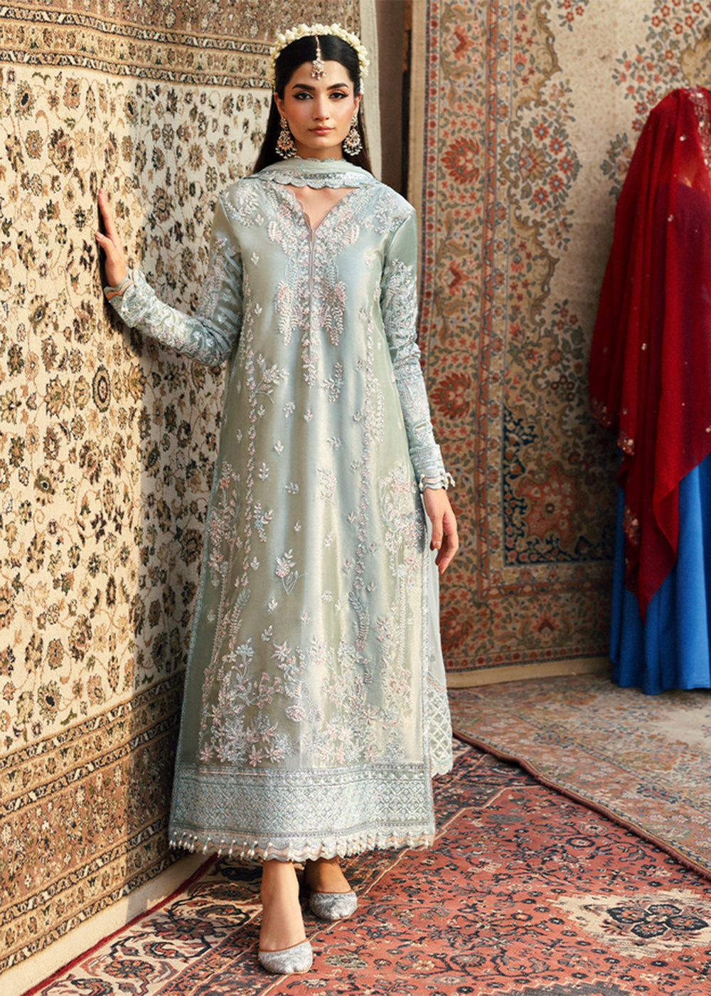 Buy Now Romansiyyah Luxury Formals 25 by Emaan Adeel | SHABEENA Online in US, UK, Canada, France, Italy, Germany, Sweden, Greece, Ireland & Worldwide at Empress.