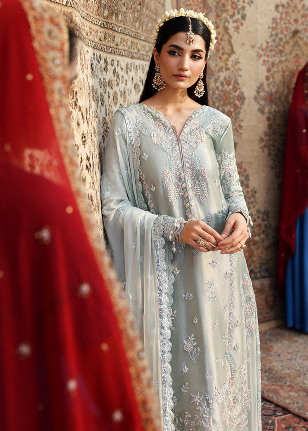 Buy Now Romansiyyah Luxury Formals 25 by Emaan Adeel | SHABEENA Online in US, UK, Canada, France, Italy, Germany, Sweden, Greece, Ireland & Worldwide at Empress.