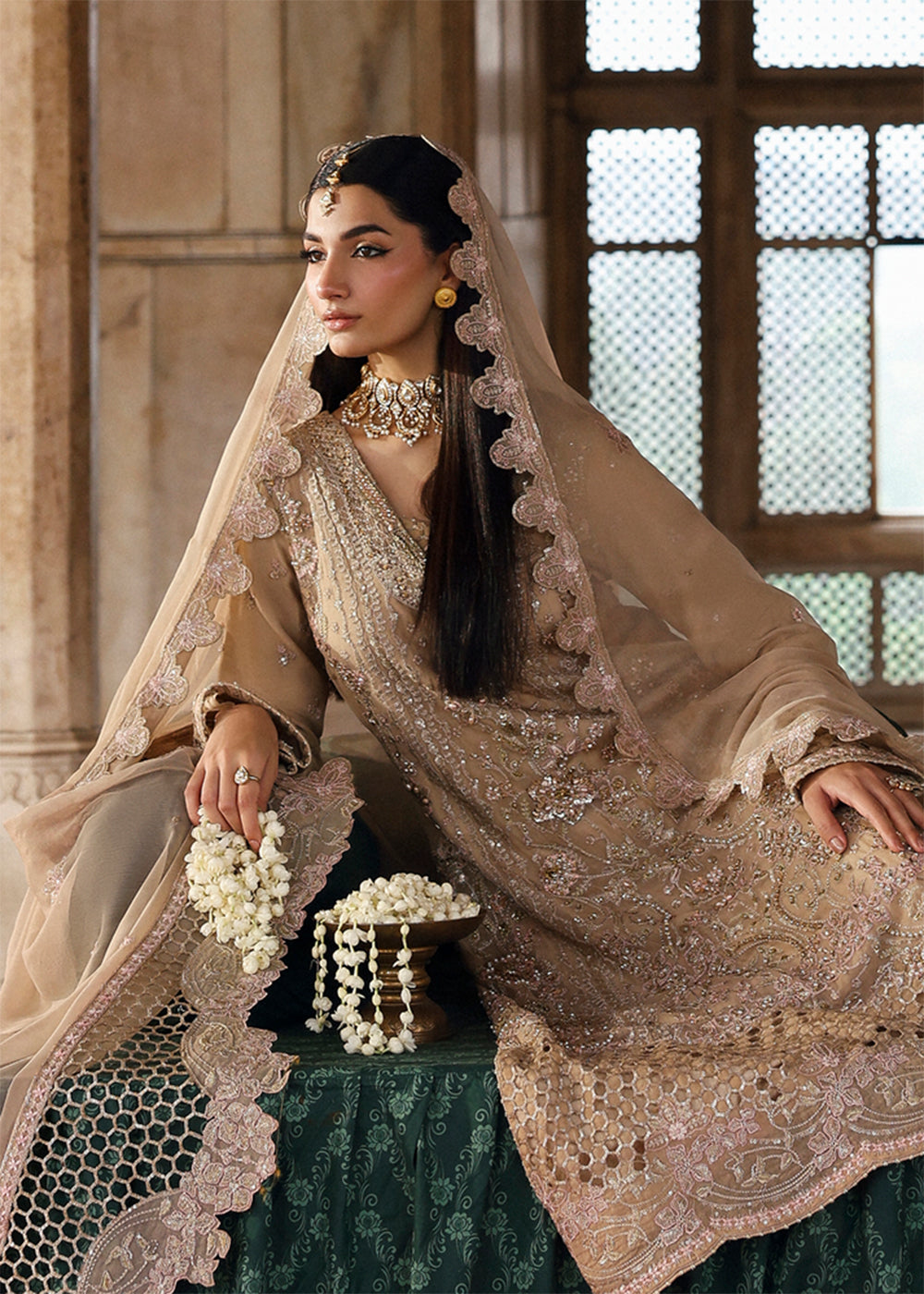 Buy Now Romansiyyah Luxury Formals 25 by Emaan Adeel | SHAHNOOR Online in US, UK, Canada, France, Italy, Germany, Sweden, Greece, Ireland & Worldwide at Empress.