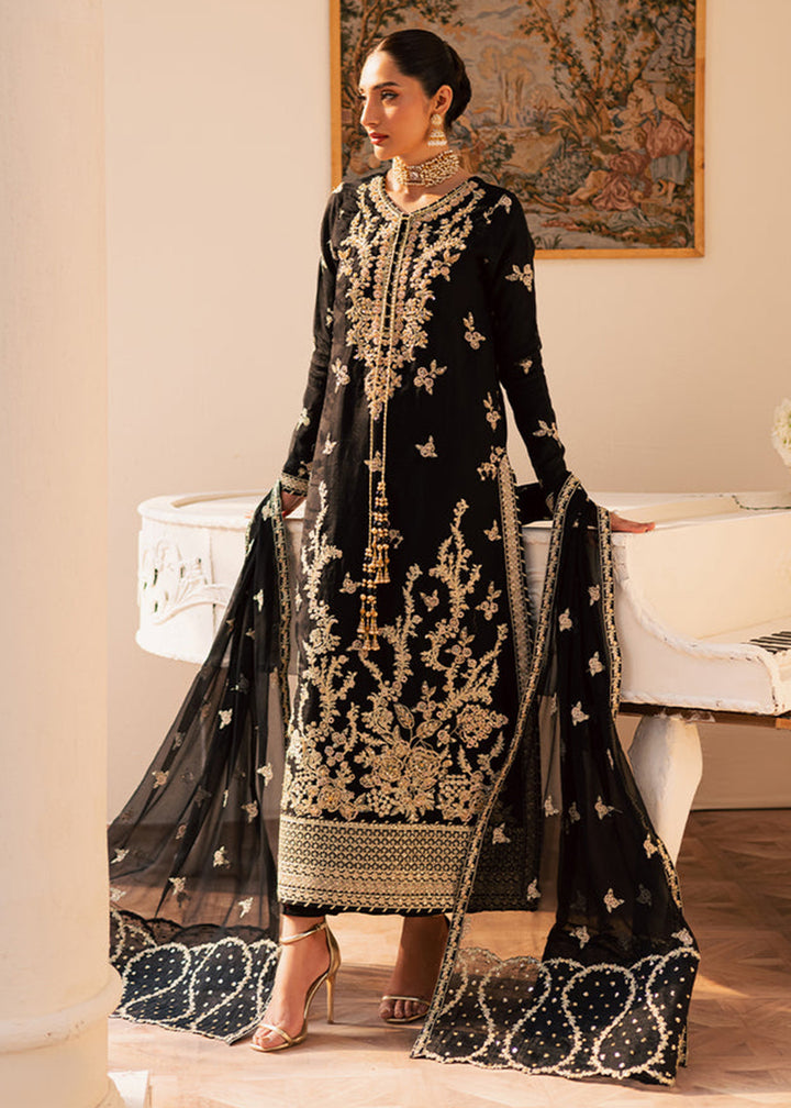 Buy Now Suave Luxury Formals '25 by Emaan Adeel | SVARA Online in US, UK, Canada, Germany, Italy, Austria, France, Denmark, UAE & Worldwide at Empress Clothing.