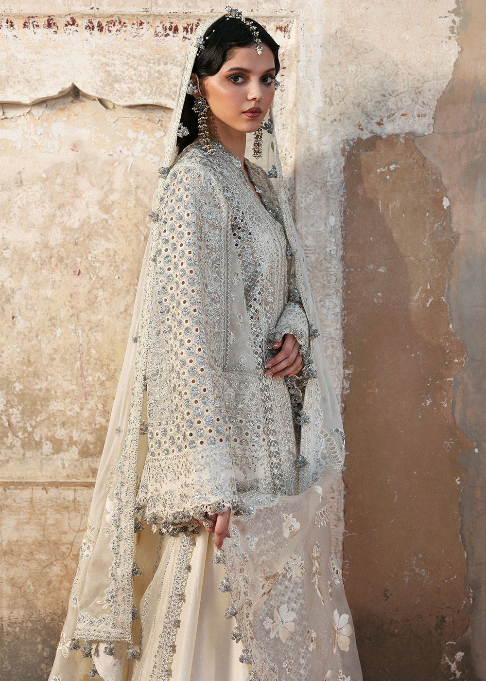 Buy Now Mussarat Wedding Formals by Hussain Rehar | Sitara Online in US, UK, Canada, France, Italy, Germany, Greece, Sweden, Africa, UAE & Worldwide at Empress.