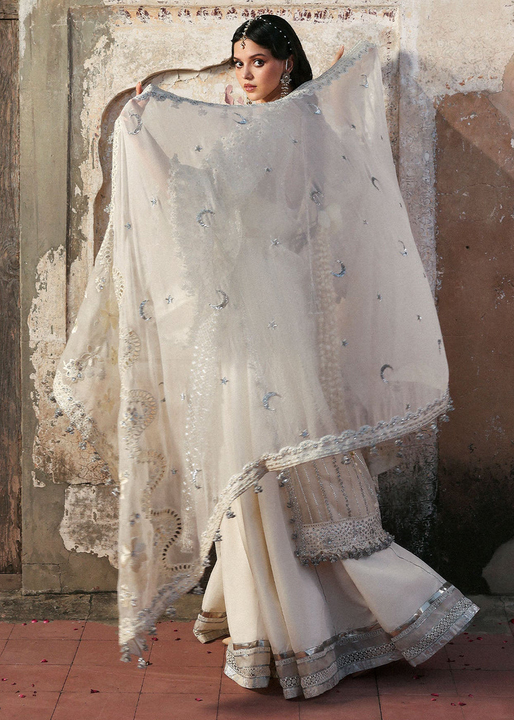 Buy Now Mussarat Wedding Formals by Hussain Rehar | Sitara Online in US, UK, Canada, France, Italy, Germany, Greece, Sweden, Africa, UAE & Worldwide at Empress.