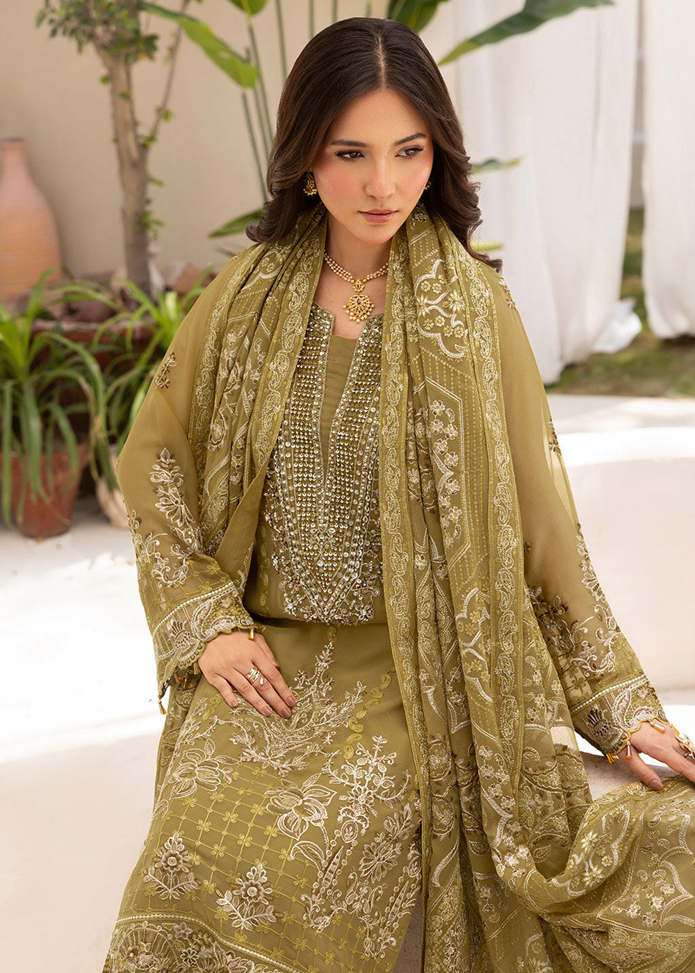 Buy Now Dastan Luxury Chiffon Collection '26 by Ramsha | T-508 Online in US, UK, Canada, France, Italy, Germany, Greece, Sweden, Africa & Worldwide at Empress.