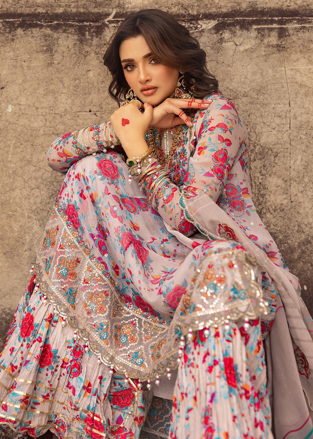 Buy Now Vasal Luxury Chiffon Collection 25 by Charizma | VSL25-08 Online in US, UK, Canada, Germany, Italy, Austria, France, UAE & Worldwide at Empress Clothing