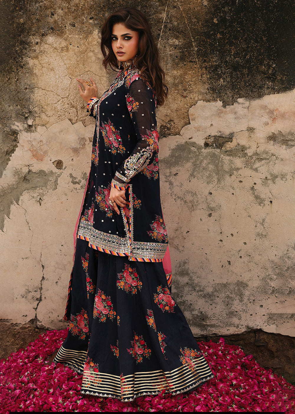 Buy Now Vasal Luxury Chiffon Collection '25 by Charizma | VSL5-29 Online in USA, UK, Canada, France, Italy, Germany, Spain, UAE & Worldwide at Empress Clothing.