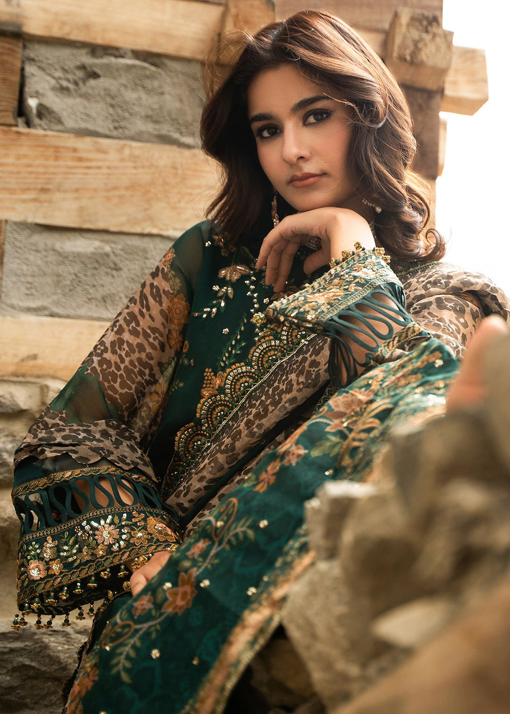 Buy Now Vasal Luxury Chiffons '26 by Charizma | VSLW6-18 Online in US, UK, Canada, France, Italy, Germany, Greece, Sweden, Netherlands & Worldwide at Empress.