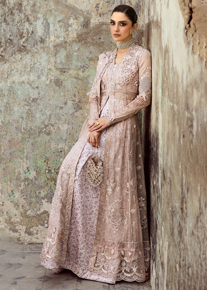 Buy Now Chiffons Luxury Formals '25 by Qalamkar | WC-01 AISLA Online in USA, UK, Canada, Germany, Italy, Austria, France, UAE & Worldwide at Empress Clothing.