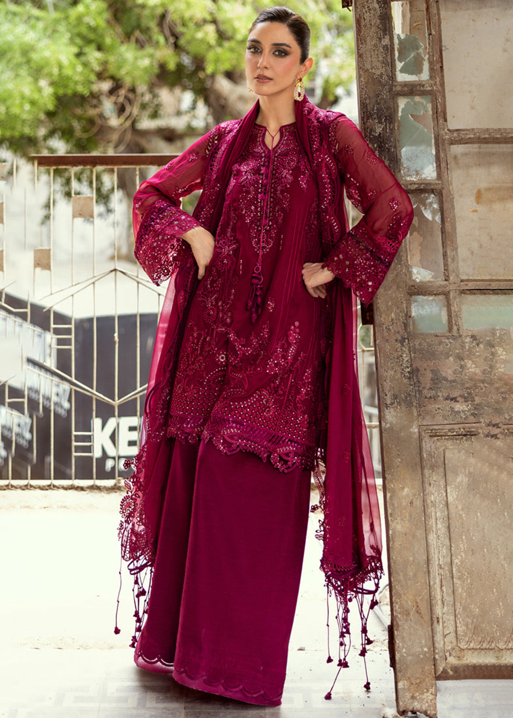 Buy Now Chiffons Luxury Formals '25 by Qalamkar | WC-02 SIOFE Online in USA, UK, Canada, Germany, Italy, Austria, France, UAE & Worldwide at Empress Clothing.