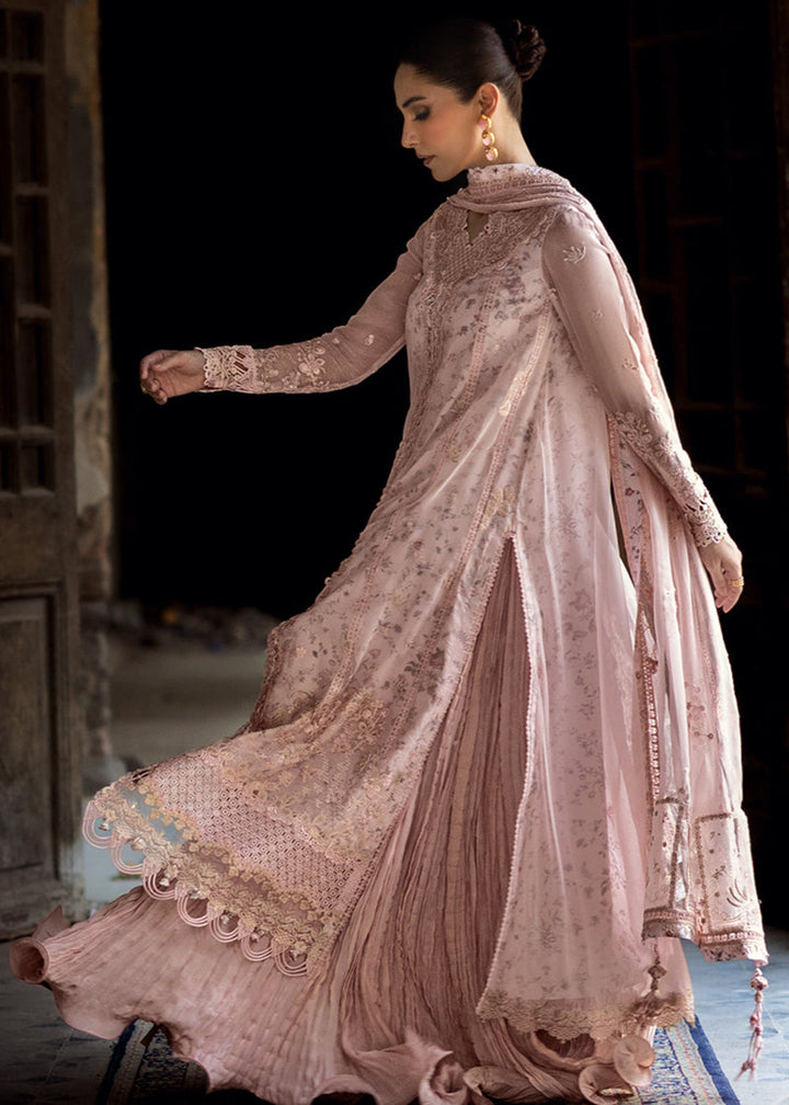 Buy Now Chiffons Luxury Formals '25 by Qalamkar | WC-05 RIONA Online in USA, UK, Canada, Germany, Italy, Austria, France, UAE & Worldwide at Empress Clothing.