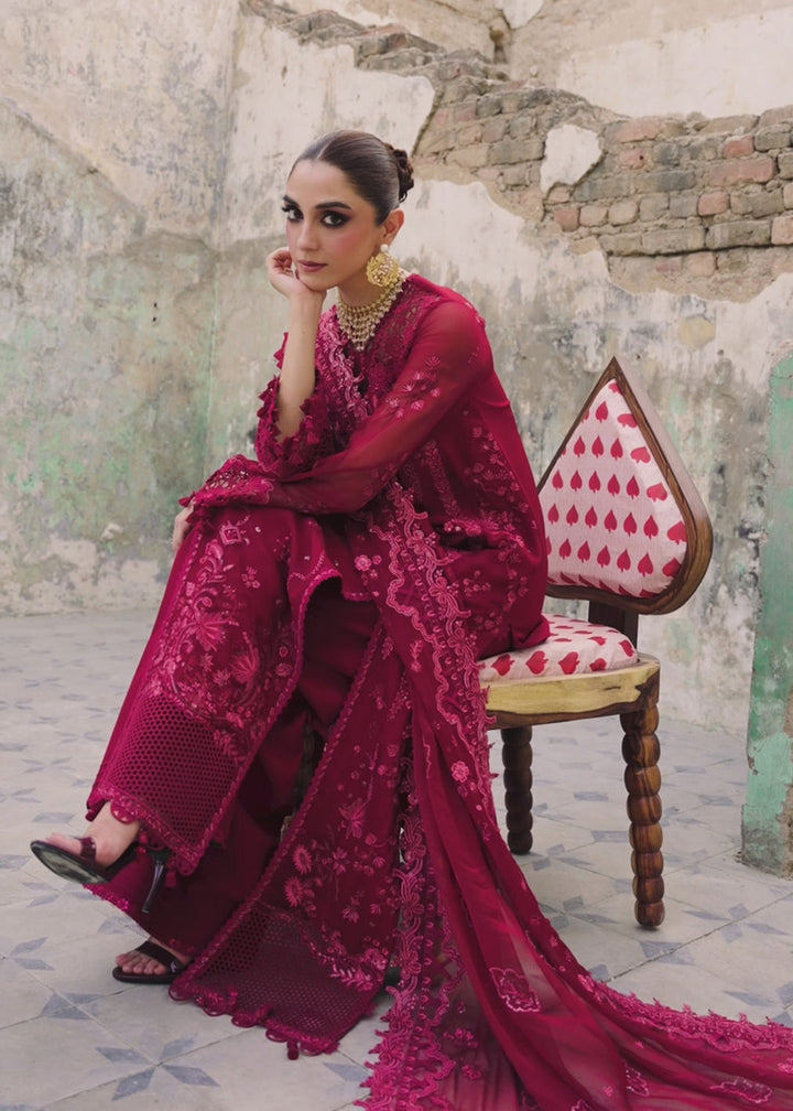 Buy Now Chiffons Luxury Formals '25 by Qalamkar | WC-06 JAYNE Online in USA, UK, Canada, Germany, Italy, Austria, France, UAE & Worldwide at Empress Clothing.