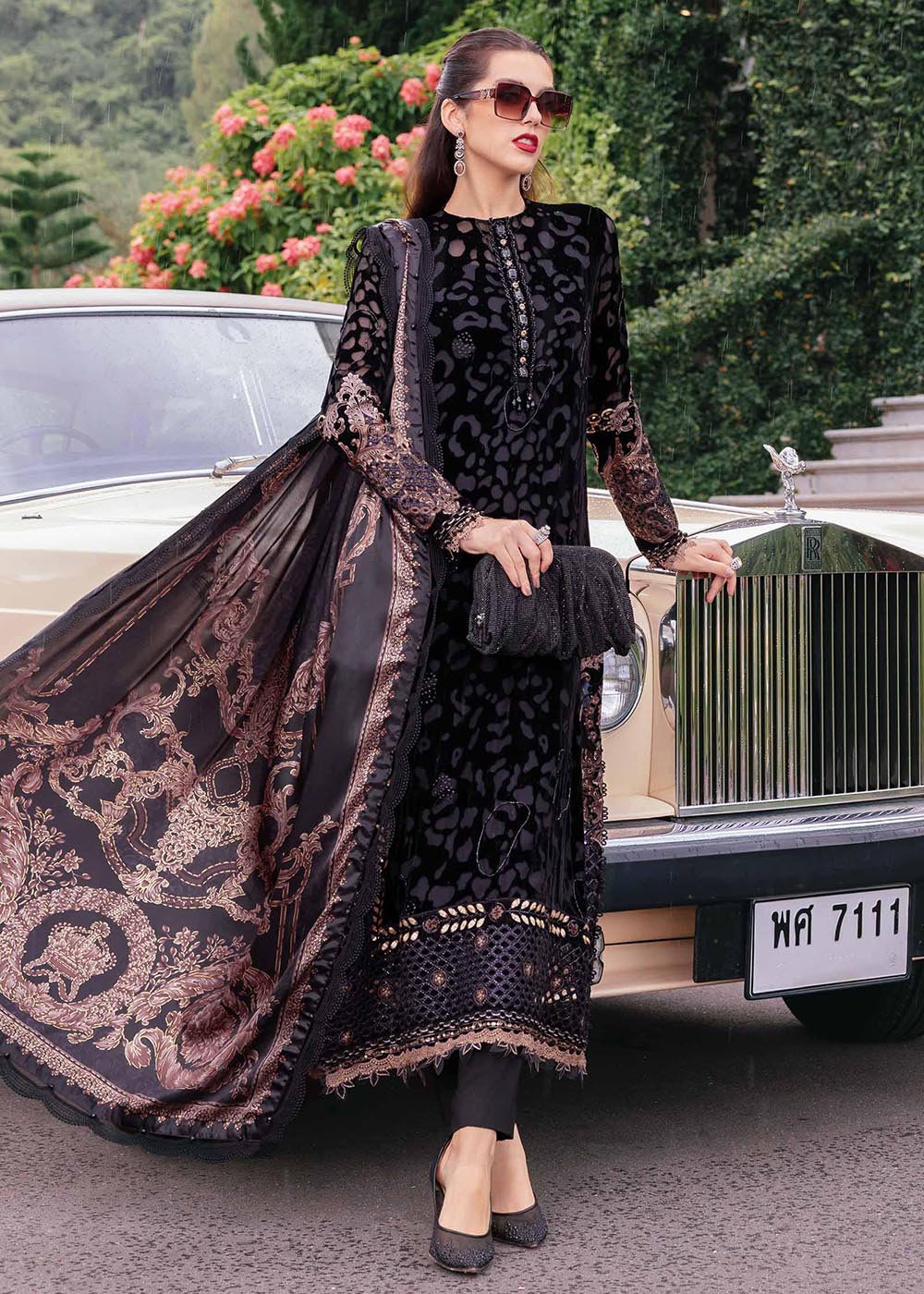 Buy Now Winter Luxe '25 by Maria B | WL-1301  Online in USA, UK, Canada, France, Italy, Germany, Sweden, Greece, Netherlands, Belgium & Worldwide at Empress.