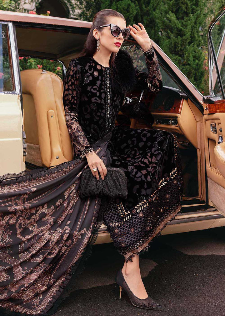 Buy Now Winter Luxe '25 by Maria B | WL-1301  Online in USA, UK, Canada, France, Italy, Germany, Sweden, Greece, Netherlands, Belgium & Worldwide at Empress.