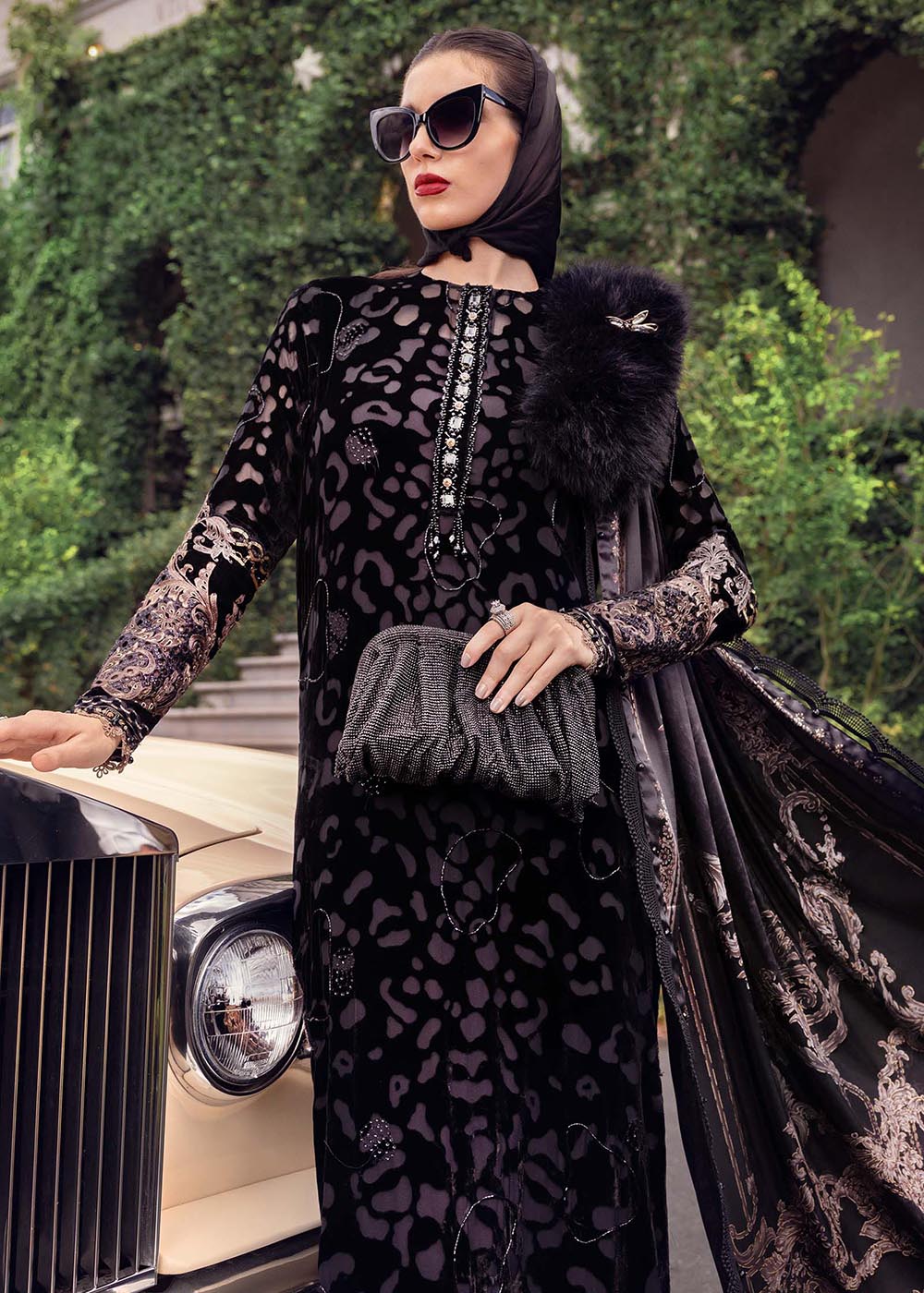 Buy Now Winter Luxe '25 by Maria B | WL-1301  Online in USA, UK, Canada, France, Italy, Germany, Sweden, Greece, Netherlands, Belgium & Worldwide at Empress.