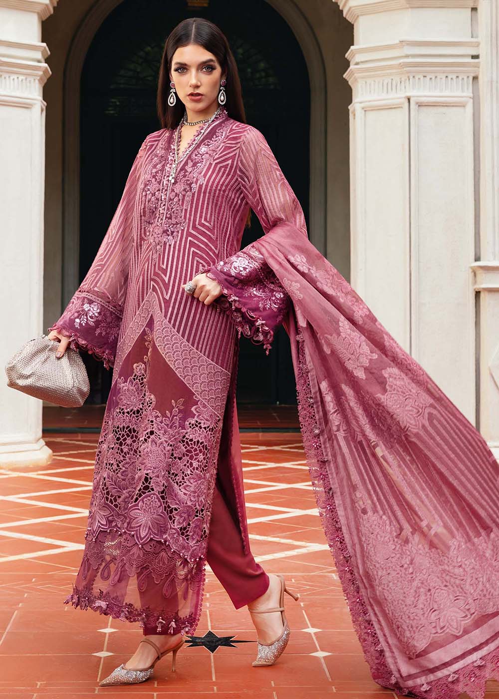 Buy Now Winter Luxe '25 by Maria B | WL-1304 Online in USA, UK, Canada, France, Italy, Germany, Sweden, Greece, Netherlands, Belgium & Worldwide at Empress.