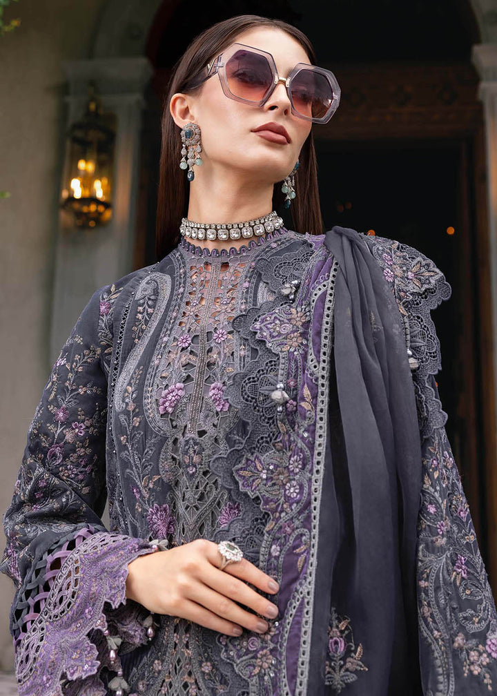 Buy Now Winter Luxe '25 by Maria B | WL-1305 Online in USA, UK, Canada, France, Italy, Germany, Sweden, Greece, Netherlands, Belgium & Worldwide at Empress.