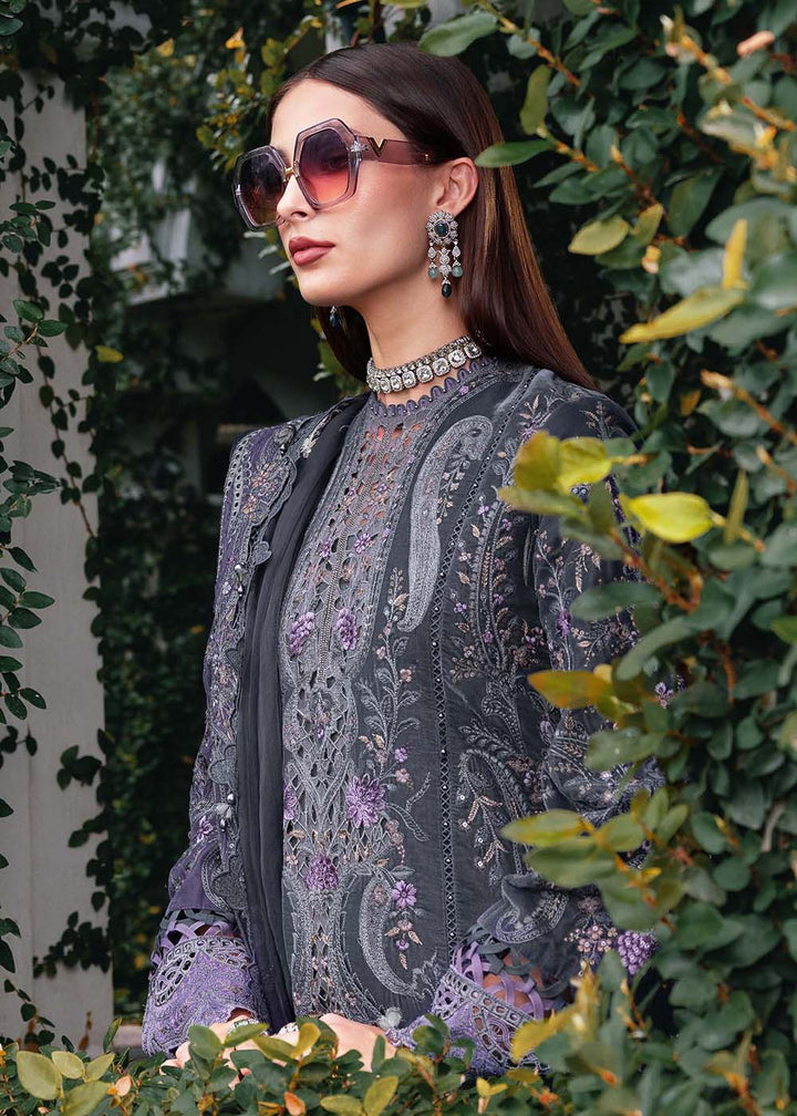 Buy Now Winter Luxe '25 by Maria B | WL-1305 Online in USA, UK, Canada, France, Italy, Germany, Sweden, Greece, Netherlands, Belgium & Worldwide at Empress.