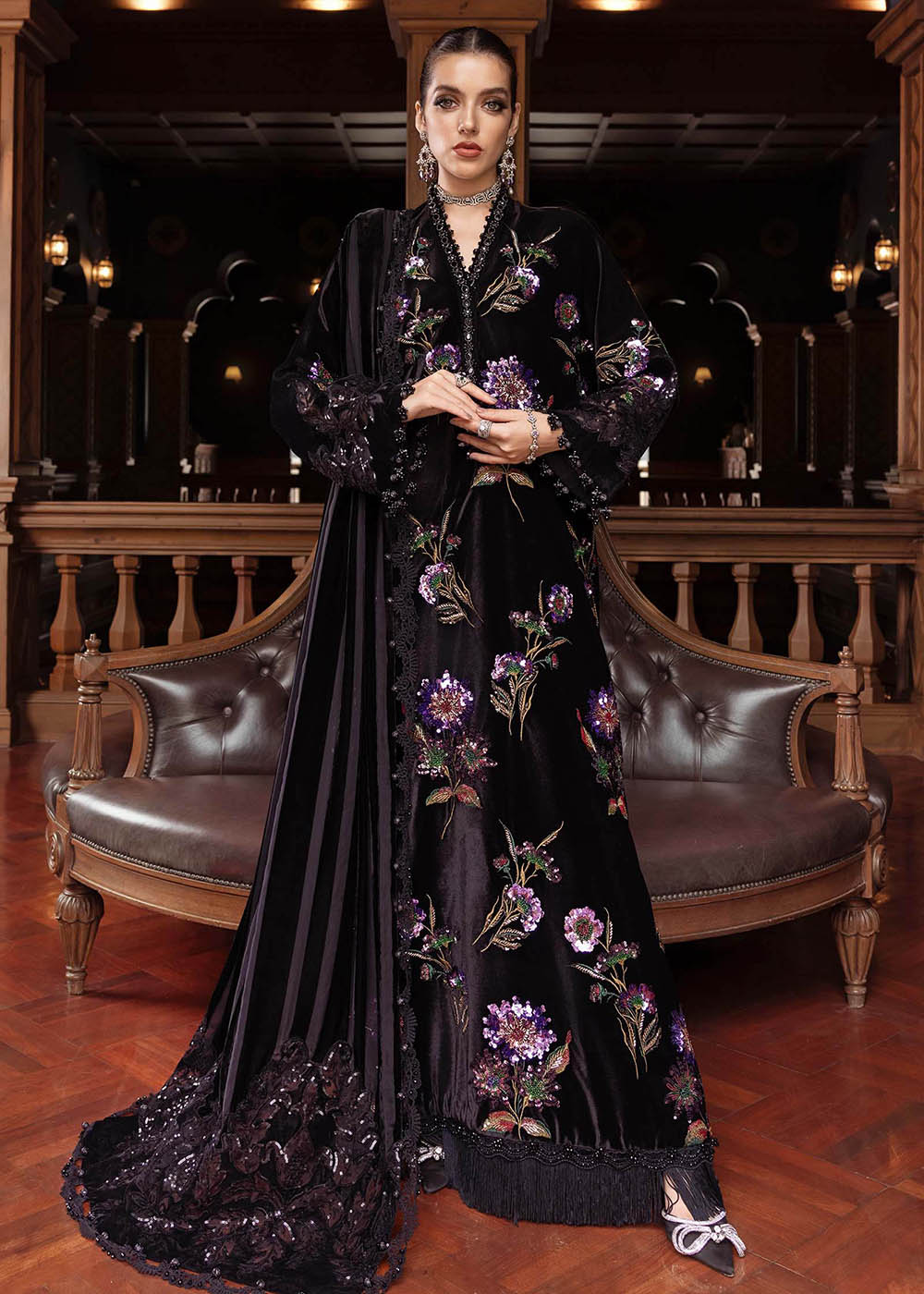 Buy Now Winter Luxe '25 by Maria B | WL-1306 Online in USA, UK, Canada, France, Italy, Germany, Sweden, Greece, Netherlands, Belgium & Worldwide at Empress.