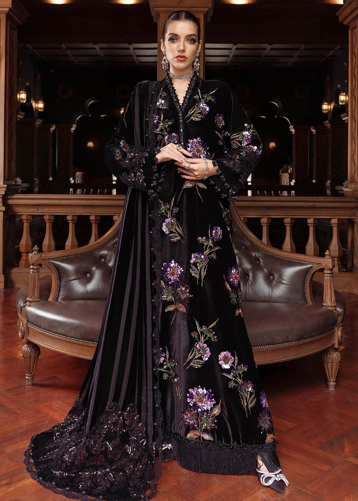 Buy Now Winter Luxe '25 by Maria B | WL-1306 Online in USA, UK, Canada, France, Italy, Germany, Sweden, Greece, Netherlands, Belgium & Worldwide at Empress.