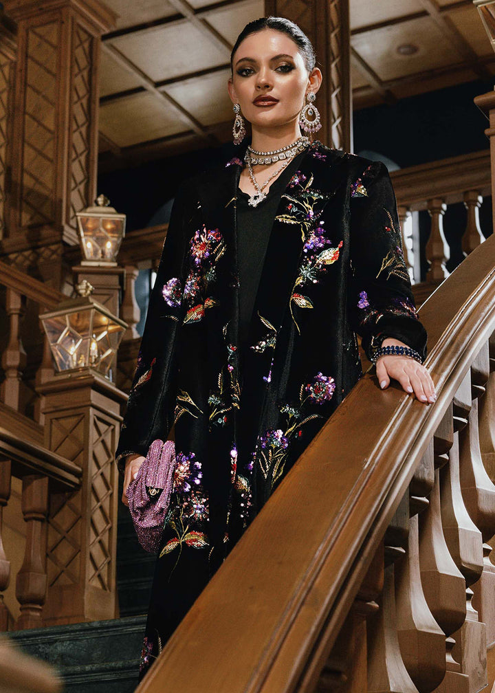 Buy Now Winter Luxe '25 by Maria B | WL-1306 Online in USA, UK, Canada, France, Italy, Germany, Sweden, Greece, Netherlands, Belgium & Worldwide at Empress.