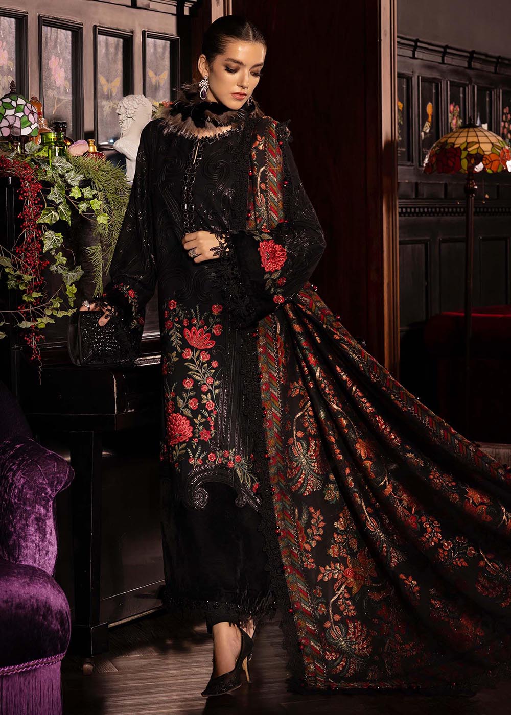 Buy Now Winter Luxe '25 by Maria B | WL-1309 Online in USA, UK, Canada, France, Italy, Germany, Sweden, Greece, Netherlands, Belgium & Worldwide at Empress.