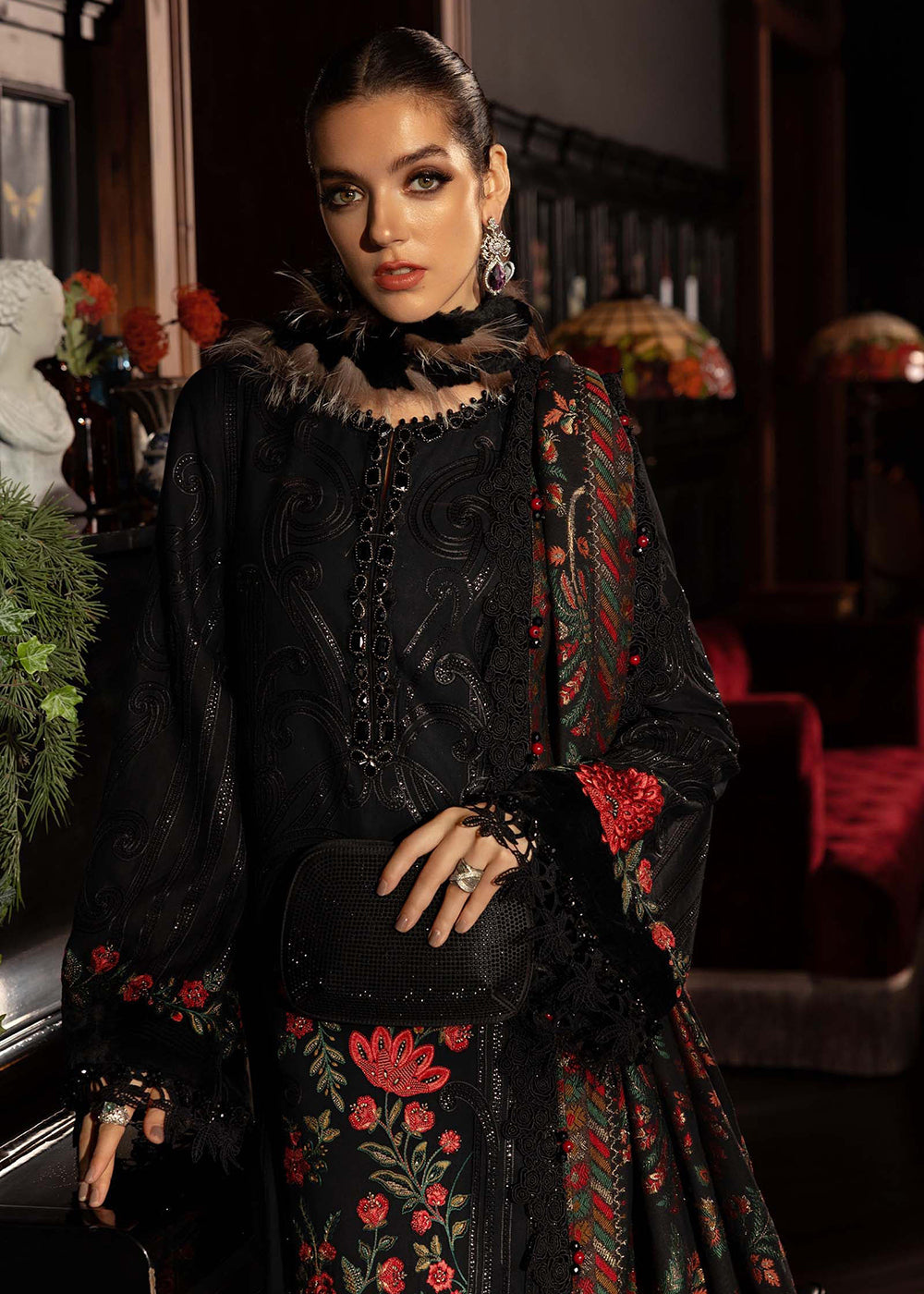 Buy Now Winter Luxe '25 by Maria B | WL-1309 Online in USA, UK, Canada, France, Italy, Germany, Sweden, Greece, Netherlands, Belgium & Worldwide at Empress.