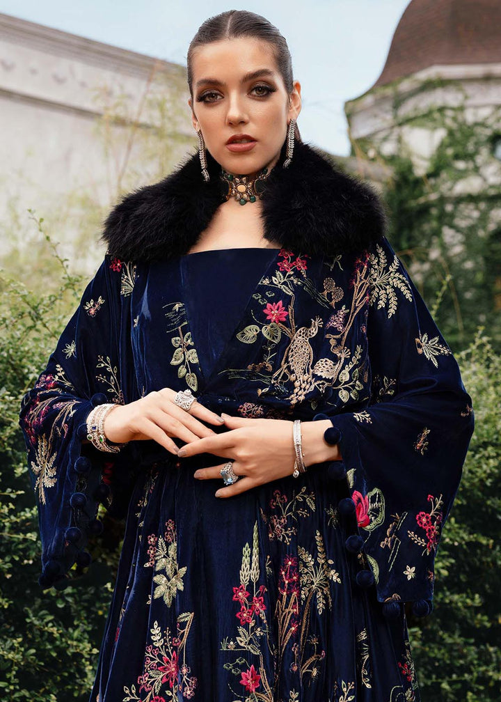 Buy Now Winter Luxe '25 by Maria B | WL-1312 Online in USA, UK, Canada, France, Italy, Germany, Sweden, Greece, Netherlands, Belgium & Worldwide at Empress.