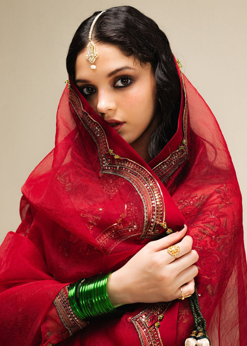 Buy Now Wedding Luxury Formals '25 by Zara Shahjahan | Suroor Online in USA, UK, Canada, Greece, Germany, Ireland, Italy, UAE, Qatar & Worldwide at Empress.